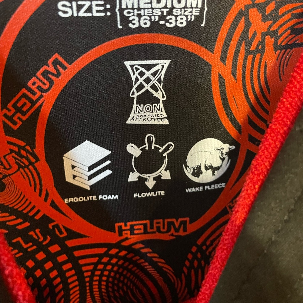 Division Cascade Series Wakeboard Vest men’s Medium NWOT - Picture 9 of 13